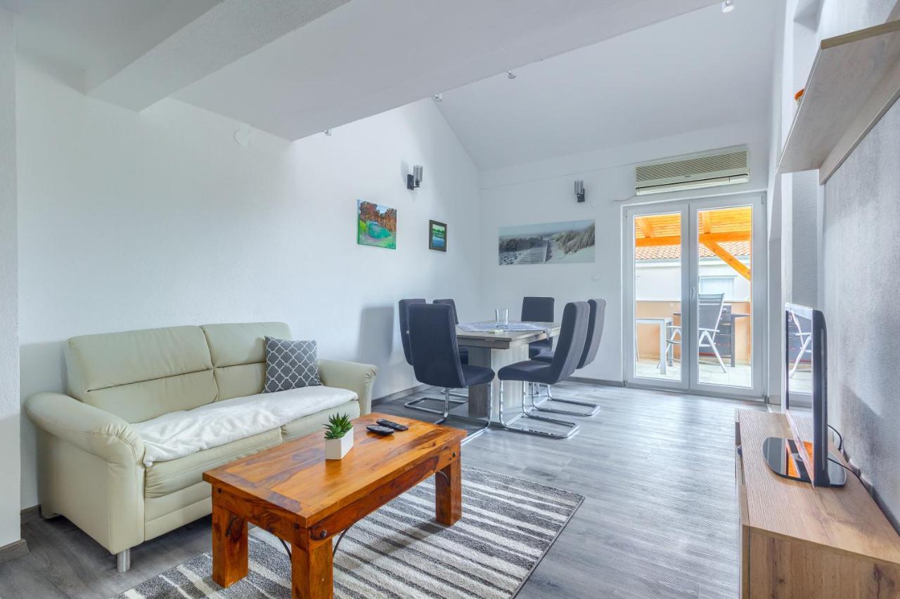 Apartmani Rialto Kakma Екстер'єр фото