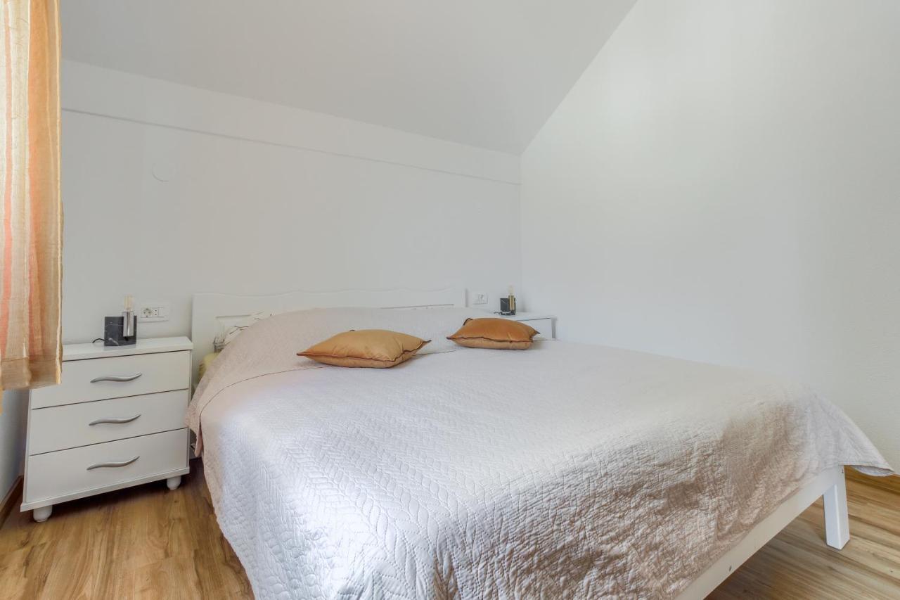 Apartmani Rialto Kakma Екстер'єр фото