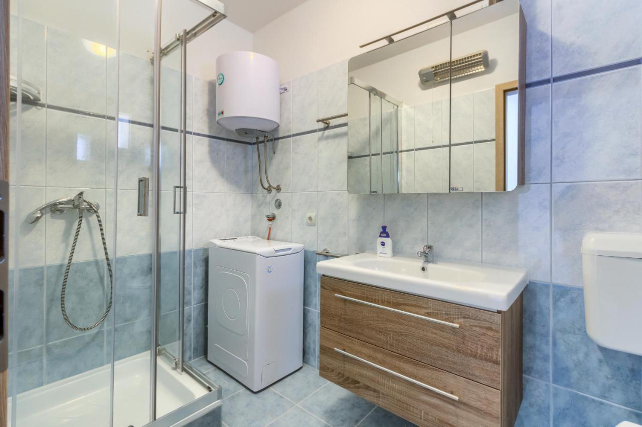 Apartmani Rialto Kakma Екстер'єр фото