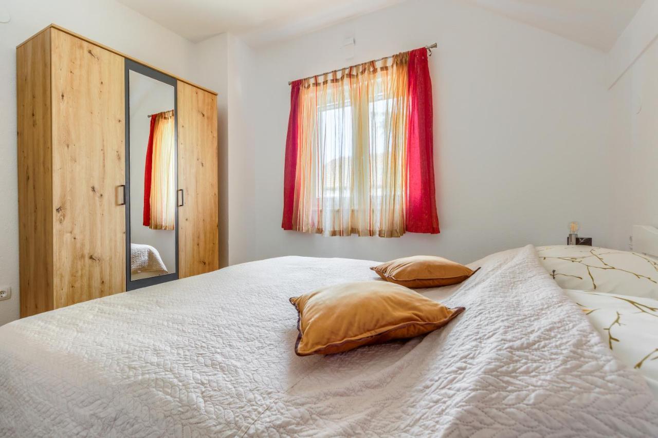 Apartmani Rialto Kakma Екстер'єр фото