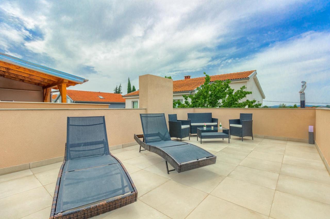 Apartmani Rialto Kakma Екстер'єр фото