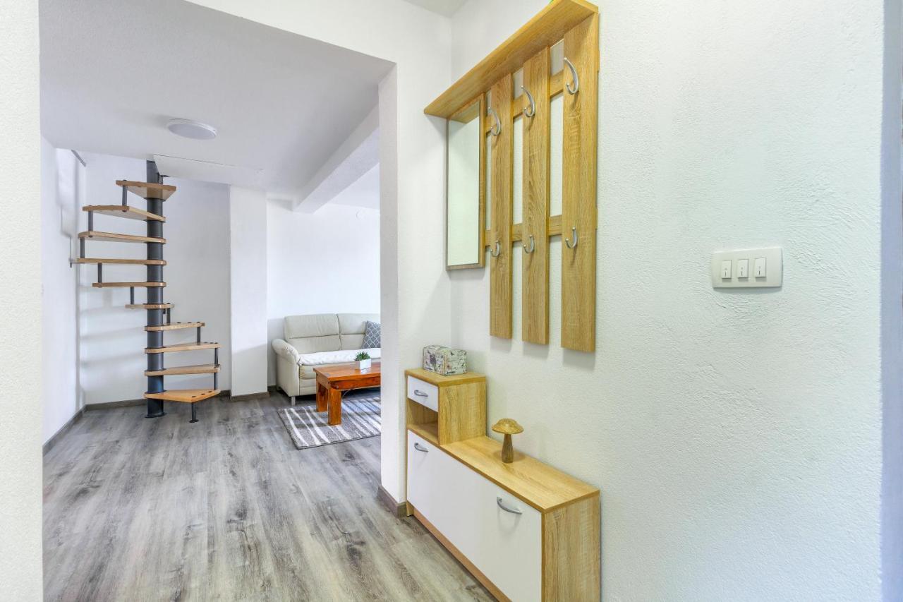 Apartmani Rialto Kakma Екстер'єр фото