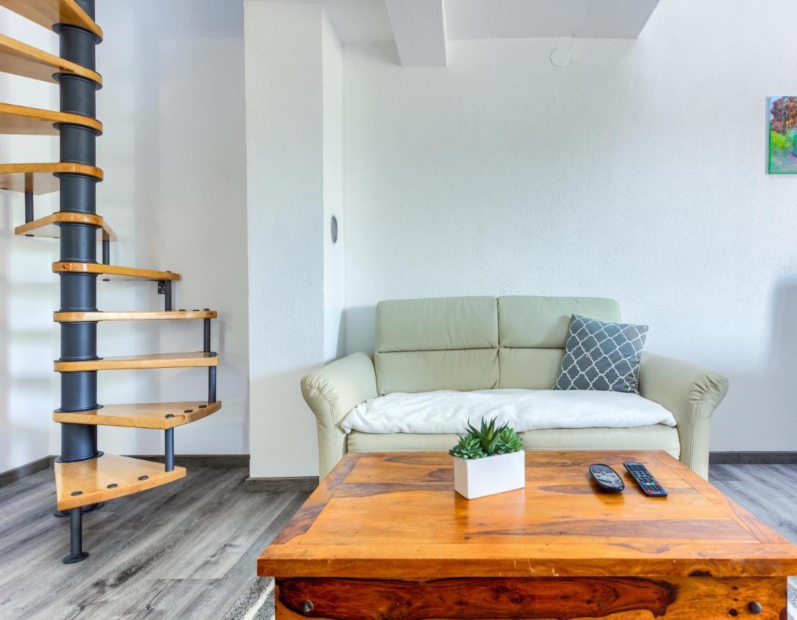 Apartmani Rialto Kakma Екстер'єр фото